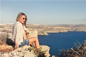 海邊度假穿什么好？海邊度假穿搭推薦