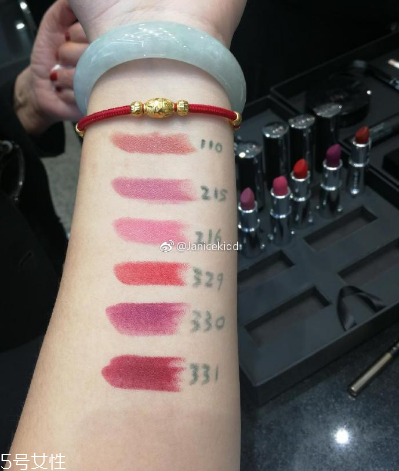 紀(jì)梵希2018春季啞光小羊皮口紅哪個色好看 多少錢 紀(jì)梵希2018春季啞光小羊皮口紅哪個色好看 多少錢