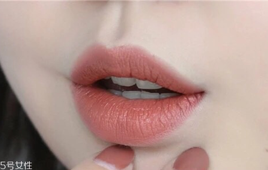 奶茶色口紅適合什么人 mac奶茶色是幾號(hào) 奶茶色口紅適合什么人 mac奶茶色是幾號(hào)