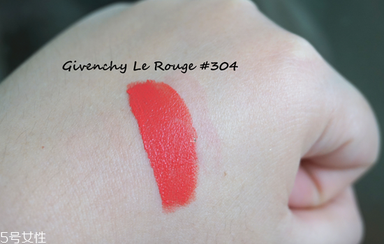 紀(jì)梵希小羊皮哪個顏色最火最好看 紀(jì)梵希小羊皮口紅試色 紀(jì)梵希小羊皮哪個顏色最火最好看 紀(jì)梵希小羊皮口紅試色
