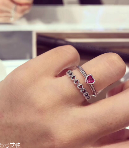 戒指戴大拇指是什么意思？戒指戴大拇指代表什么含義