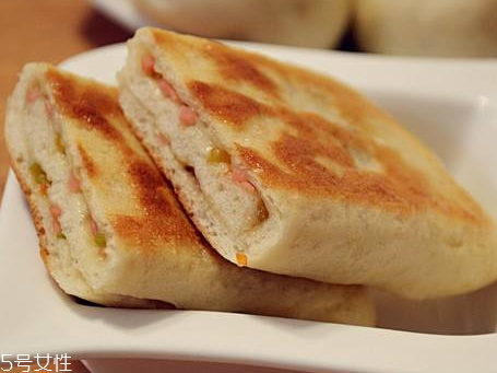 發(fā)面餅可以用烤箱烤嗎 烤箱做發(fā)面餅的技巧 發(fā)面餅可以用烤箱烤嗎 烤箱做發(fā)面餅的技巧