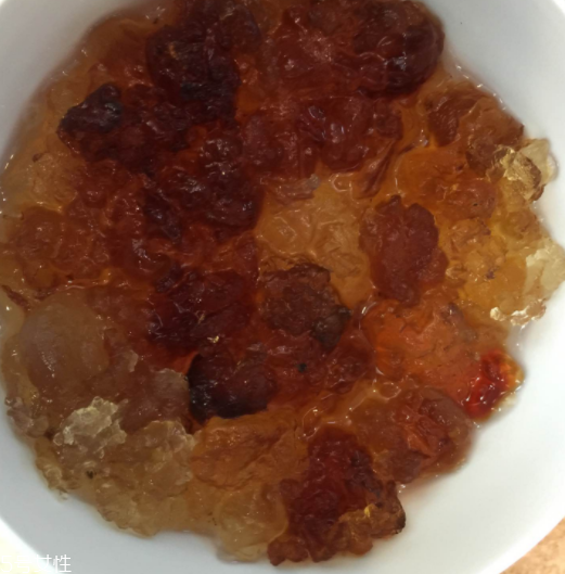 桃膠能治胃病嗎？胃病吃桃膠好嗎？