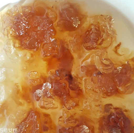 桃膠可以用開水泡嗎？用開水泡桃膠好嗎？