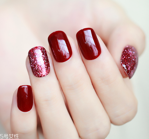 甲油膠成分是天然樹脂嗎 甲油膠成分解讀 甲油膠成分是天然樹脂嗎 甲油膠成分解讀