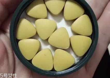 油菜花粉一次吃多少？油菜花粉服用方法