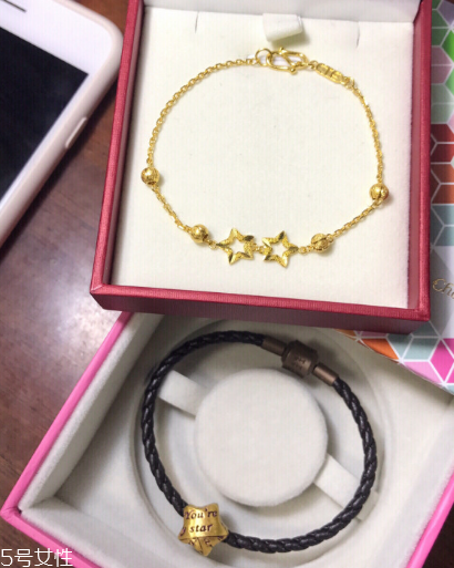 手鏈能和手表一起戴嗎？手鏈和手表可以戴一起嗎