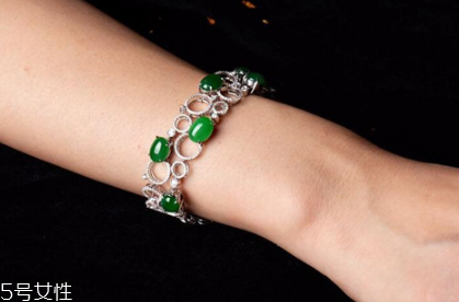 手鏈突然斷了預(yù)示什么？手鏈斷了的預(yù)兆