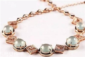 手鏈突然斷了預(yù)示什么？手鏈斷了的預(yù)兆