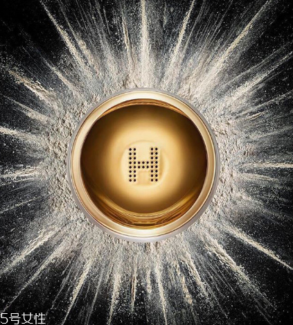 hourglass新款定妝散粉怎么樣 hourglass新款散粉 hourglass新款定妝散粉怎么樣 hourglass新款散粉