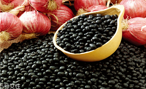 臉上長痘痘如何化妝 痘痘肌化妝的注意事項(xiàng)