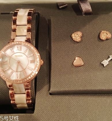 fossil手表多少錢？fossil手表價格表