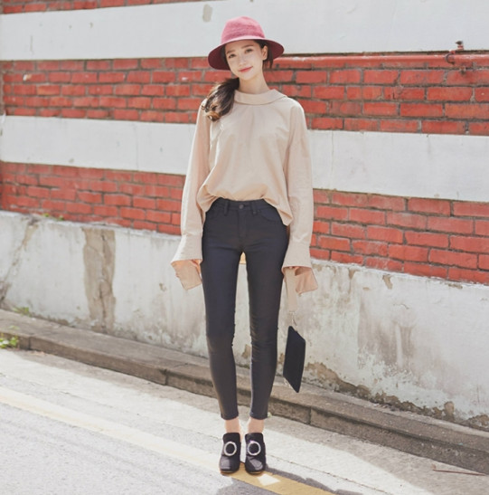 秋天戴什么帽子好看 秋季帽子搭配服裝圖片 秋天戴什么帽子好看 秋季帽子搭配服裝圖片
