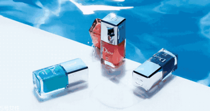 藍(lán)色眼影哪個牌子好 藍(lán)色眼影2018新品盤點 藍(lán)色眼影哪個牌子好 藍(lán)色眼影2018新品盤點