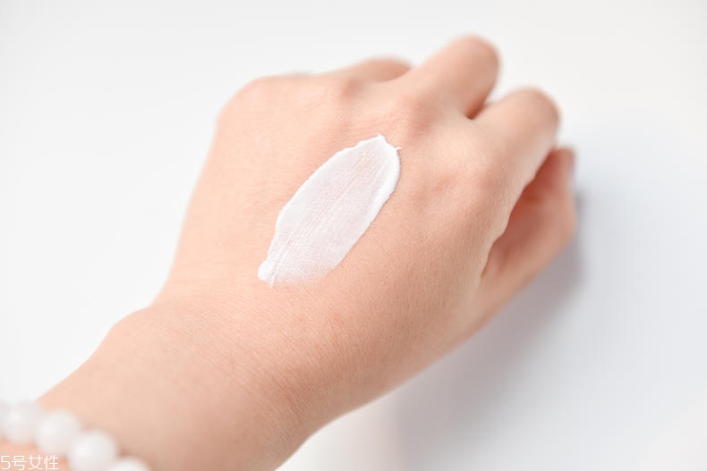 eltamd防曬霜過敏嗎 eltamd防曬霜評(píng)測(cè)