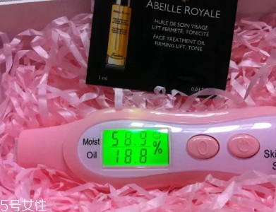 嬌蘭黃金復(fù)原蜜和雅詩蘭黛小棕瓶哪個好？