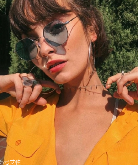 耳環(huán)容易掉怎么辦？耳環(huán)容易松怎么辦？