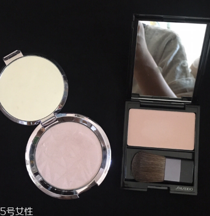 becca紫色高光和資生堂pk107哪個好 becca紫色高光和資生堂pk107哪個好