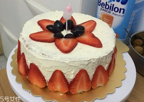 8寸蛋糕幾個人吃 8寸蛋糕多重 8寸蛋糕幾個人吃 8寸蛋糕多重