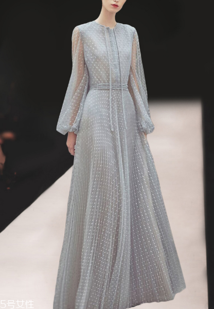 女生怎么穿搭更有氣場？女生氣場型穿搭推薦