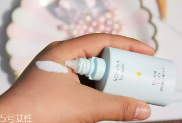 索菲娜藍(lán)小花防曬黑嗎？索菲娜藍(lán)小花適合年齡