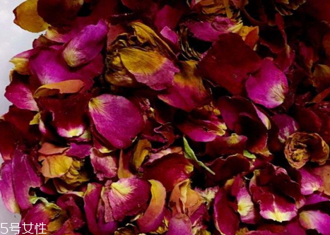 玫瑰醋保質(zhì)期多久 玫瑰醋可以放冰箱嗎 玫瑰醋保質(zhì)期多久 玫瑰醋可以放冰箱嗎