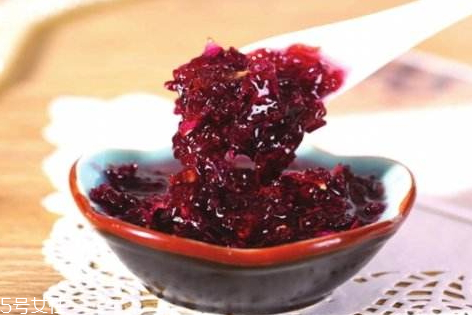 玫瑰醬保質(zhì)期多久 玫瑰醬的保存方法 玫瑰醬保質(zhì)期多久 玫瑰醬的保存方法