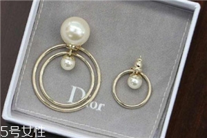 耳環(huán)后面的扣叫什么？耳環(huán)背后的扣叫法