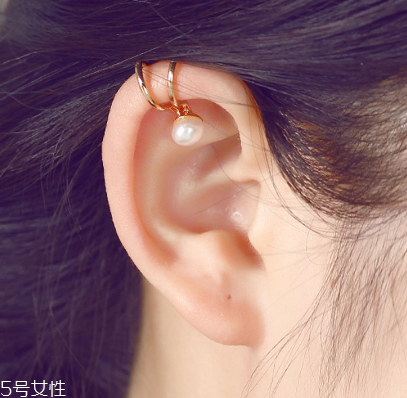 耳夾要耳洞嗎？耳夾需要打耳洞嗎