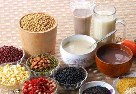 五谷粉怎么沖 五谷粉什么時(shí)候吃好 五谷粉怎么沖 五谷粉什么時(shí)候吃好