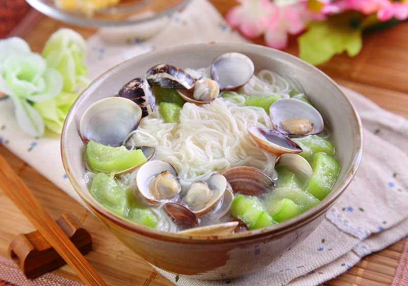 怎樣炒絲瓜不發(fā)黑 絲瓜怎么做不發(fā)黑 怎樣炒絲瓜不發(fā)黑 絲瓜怎么做不發(fā)黑