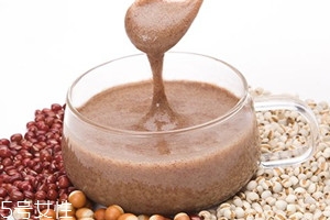 五谷粉可以空腹喝嗎 五谷粉的食用禁忌 五谷粉可以空腹喝嗎 五谷粉的食用禁忌