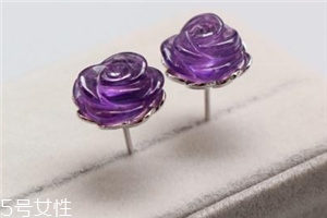 耳釘不帶耳帽會(huì)掉嗎？耳釘沒有耳帽會(huì)不會(huì)掉