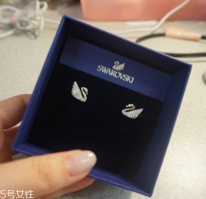 耳釘對耳唇有什么危害？耳釘對耳朵有哪些害處？