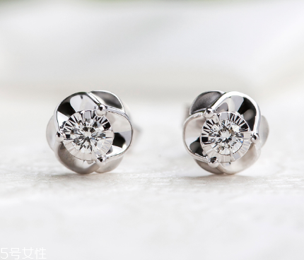 耳釘什么牌子好？耳釘哪些品牌比較好？