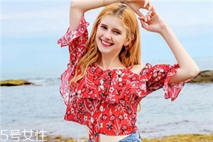 碎花襯衫怎么搭配？碎花襯衫搭配圖片