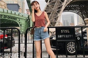 短褲怎么穿好看？短褲搭配技巧