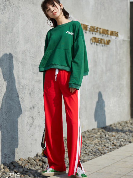 校服褲怎么搭配？校服褲搭配圖片