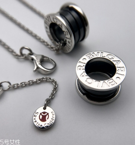 寶格麗陶瓷項鏈有幾種？寶格麗陶瓷項鏈款式介紹