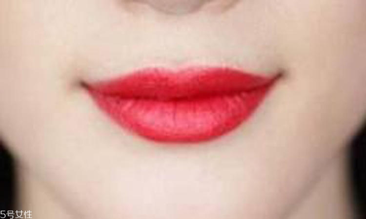 曬傷復(fù)古妝怎么簡(jiǎn)單畫 自然妝演繹別樣風(fēng)情 曬傷復(fù)古妝怎么簡(jiǎn)單畫 自然妝演繹別樣風(fēng)情