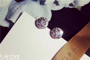 耳釘銀針黑了還能帶嗎？耳釘銀針黑了能繼續(xù)戴嗎？