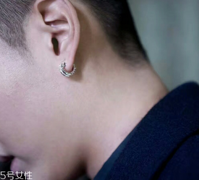 耳釘生銹要怎么清洗？耳釘生銹清洗方法