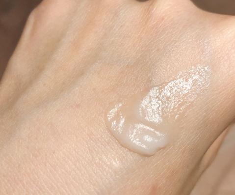 olay空氣霜怎么樣？olay空氣霜搓泥嗎？