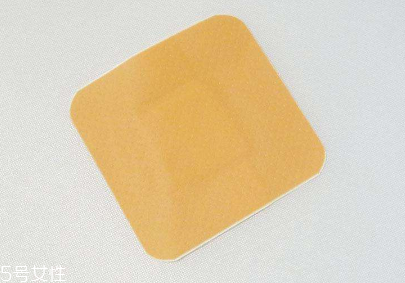 創(chuàng)可貼可以當(dāng)乳貼嗎？創(chuàng)可貼當(dāng)乳貼好嗎？