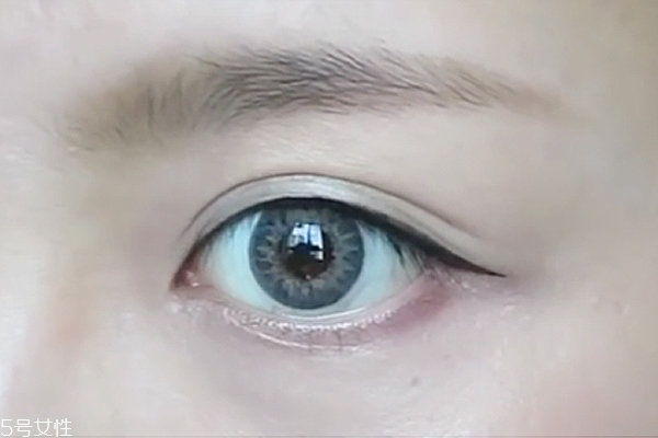 眼線怎么畫自然又簡單 適合新手的保姆級(jí)眼線教程