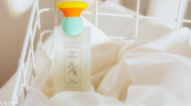 氣味圖書館香水哪款最火 撩倒直男的三個(gè)爆款