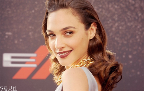 打玻尿酸后能化妝嗎 打完玻尿酸幾天后能化妝 打玻尿酸后能化妝嗎 打完玻尿酸幾天后能化妝