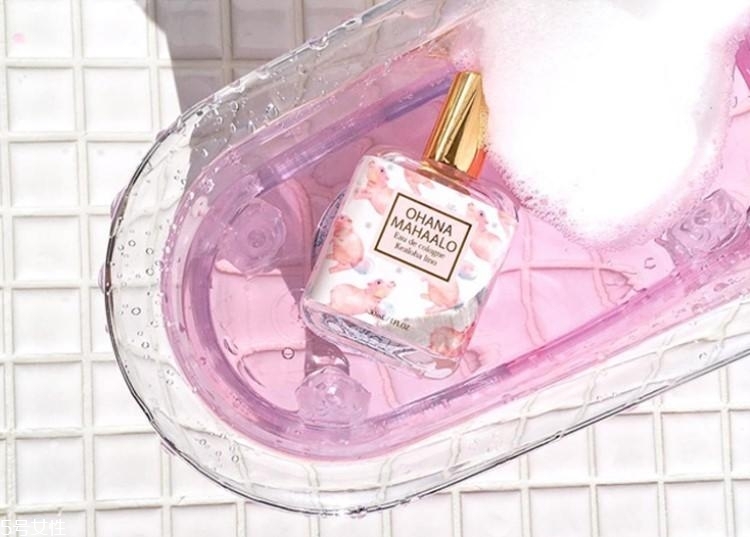 氣味圖書館香水哪款最火 撩倒直男的三個(gè)爆款