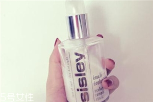 乳液可以當(dāng)妝前乳嗎？乳液當(dāng)妝前乳用好嗎？