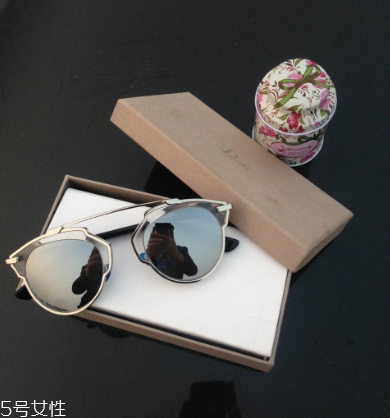 太陽(yáng)鏡能防曬嗎？太陽(yáng)鏡有防曬作用嗎？